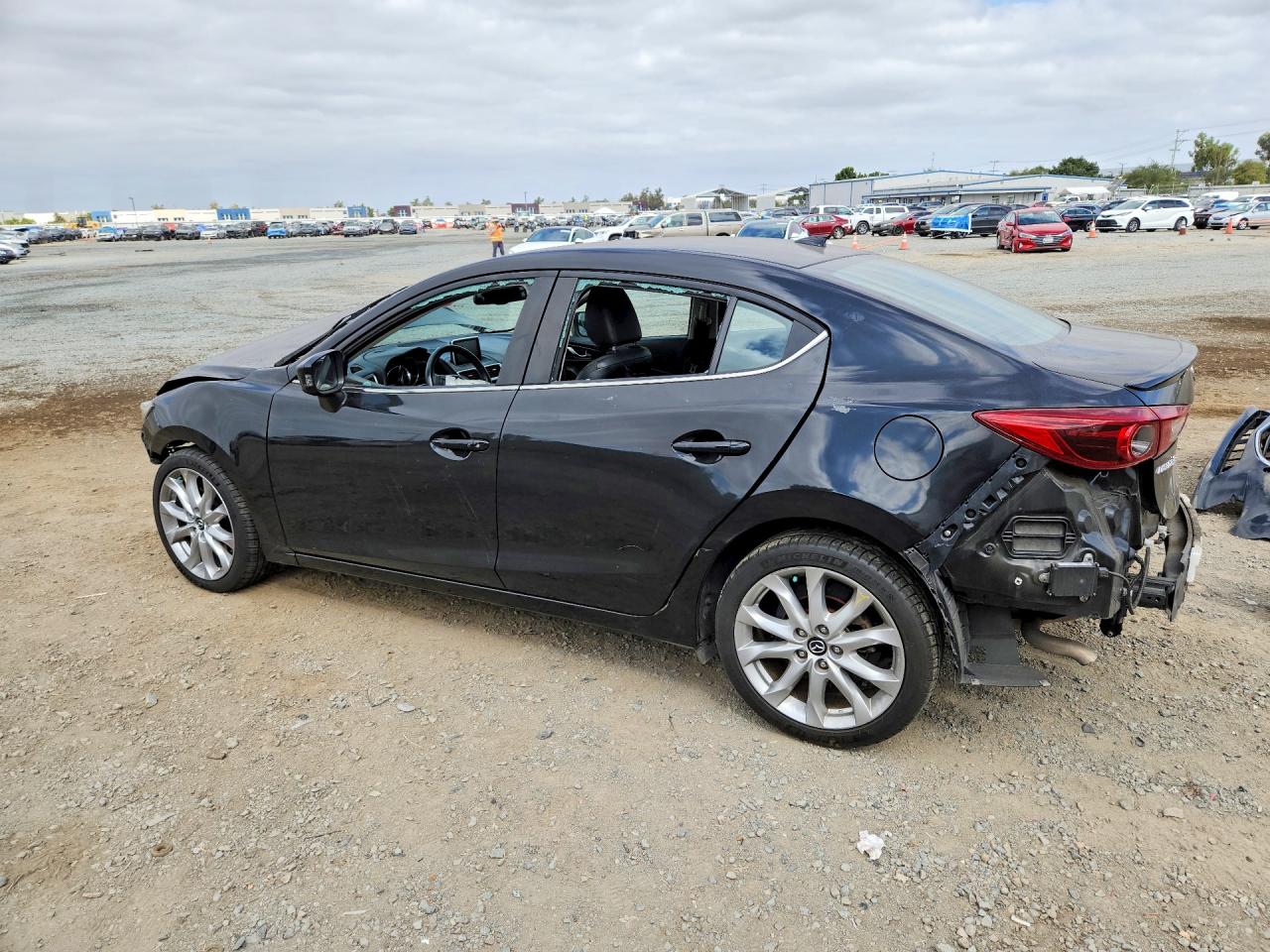 2014 MAZDA 3