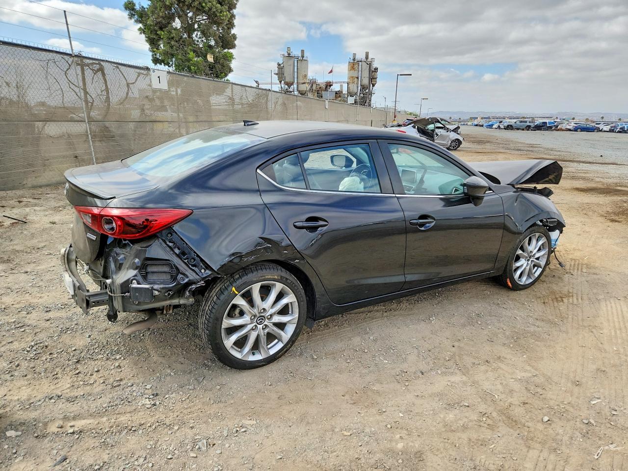 2014 MAZDA 3