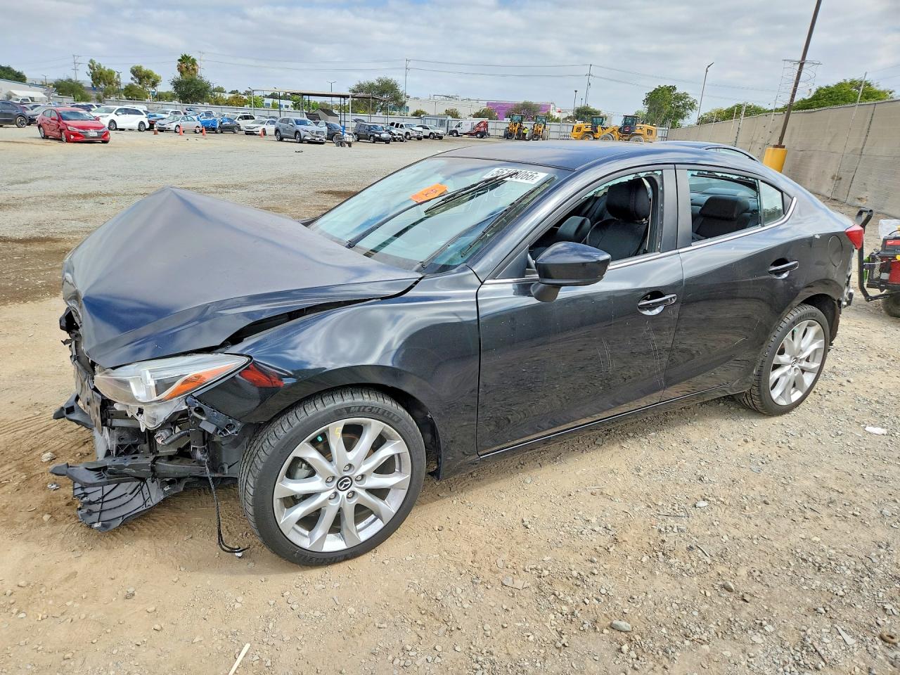2014 MAZDA 3