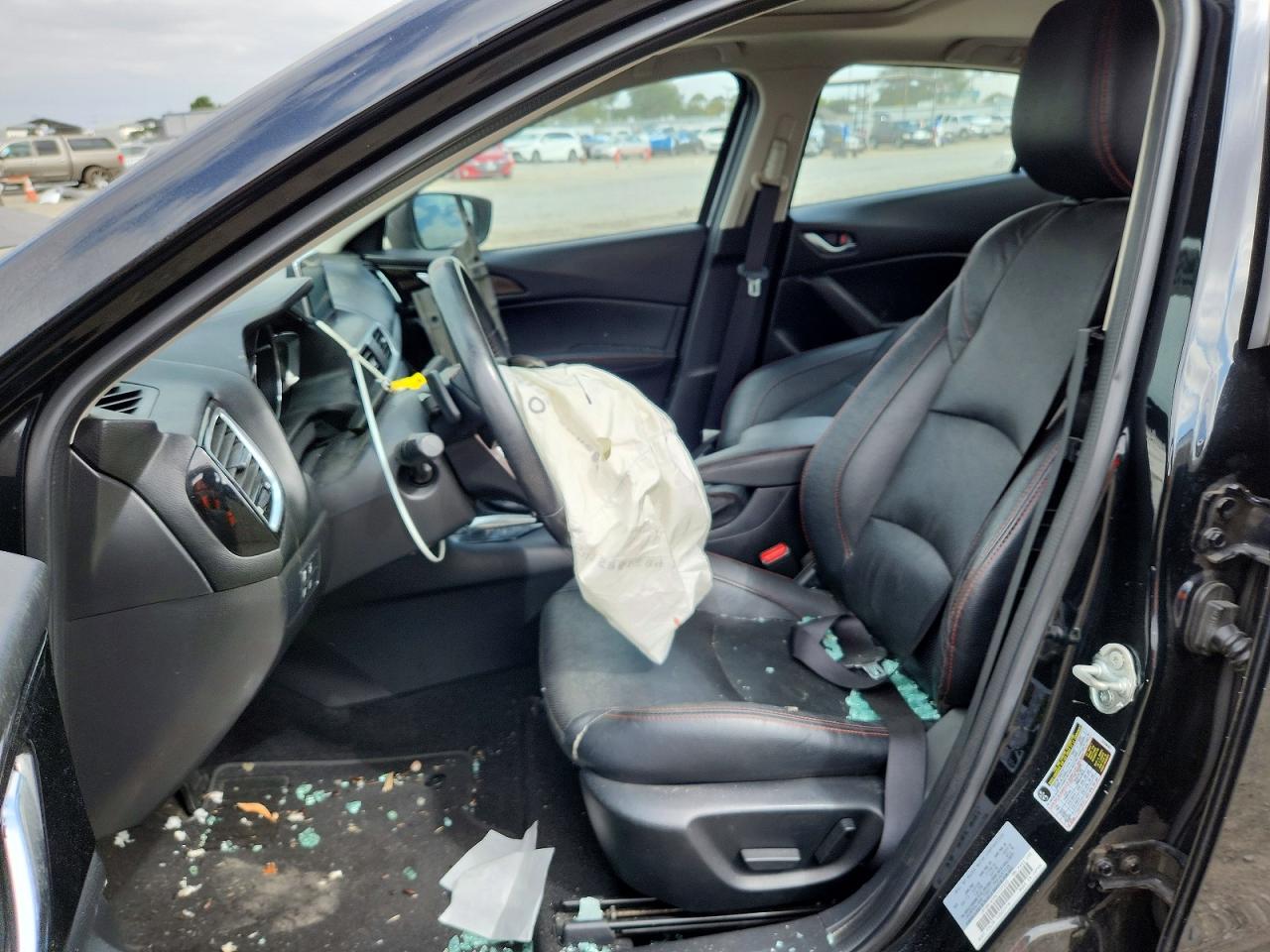 2014 MAZDA 3