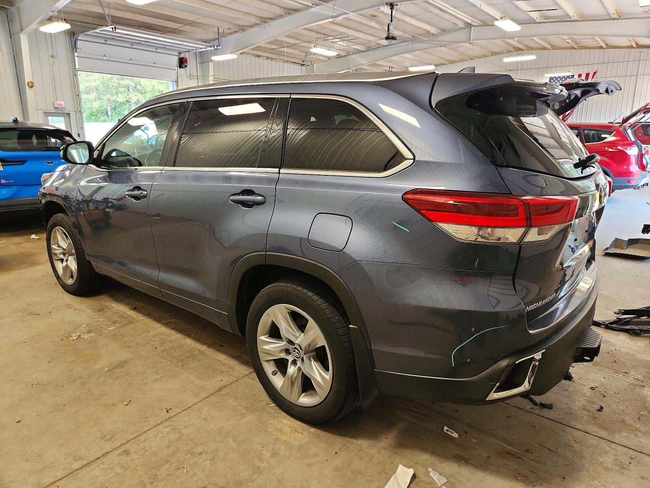 2018 TOYOTA HIGHLANDER