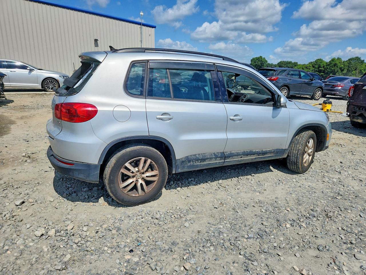 2017 VOLKSWAGEN TIGUAN