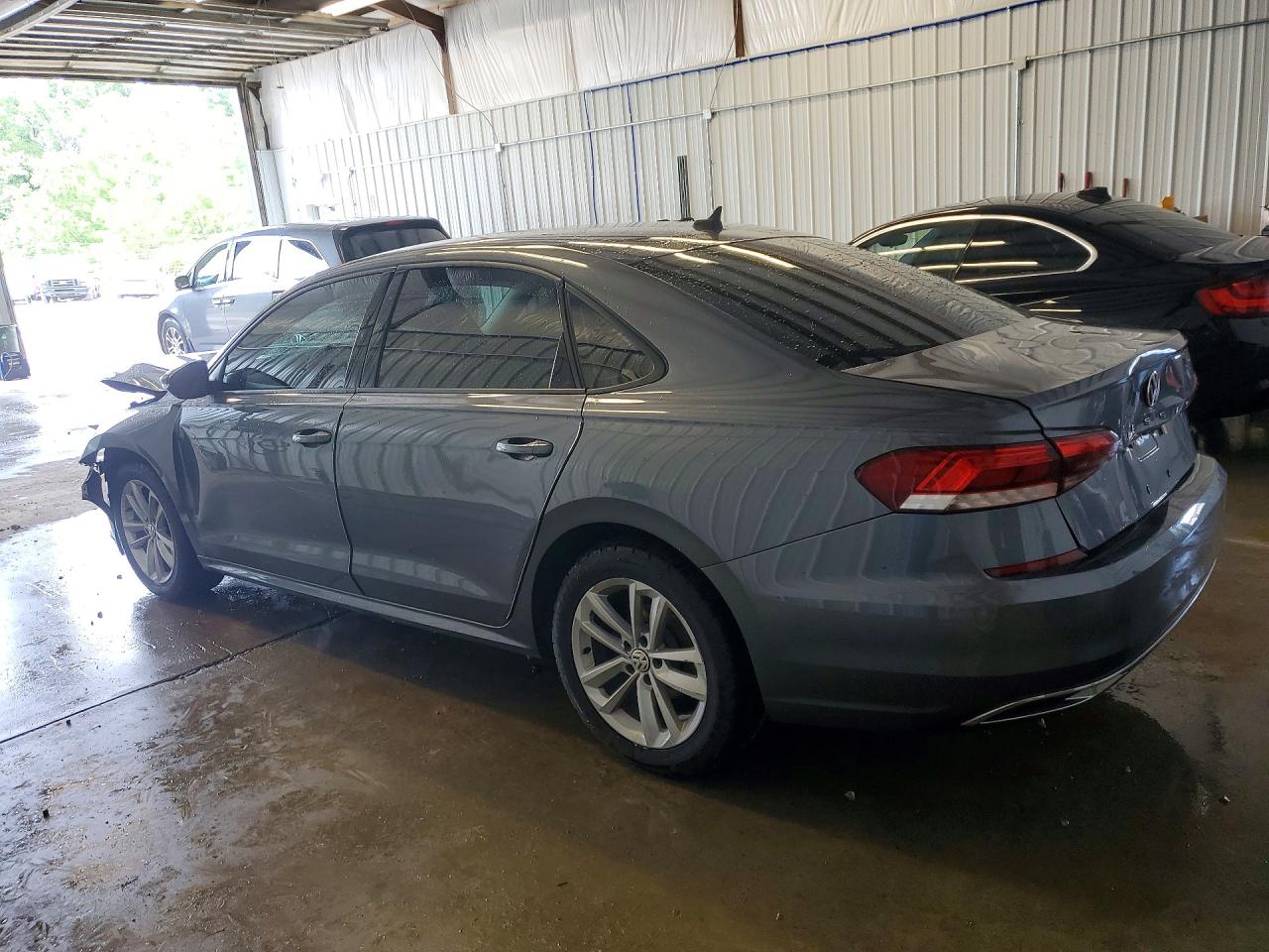 2020 VOLKSWAGEN PASSAT