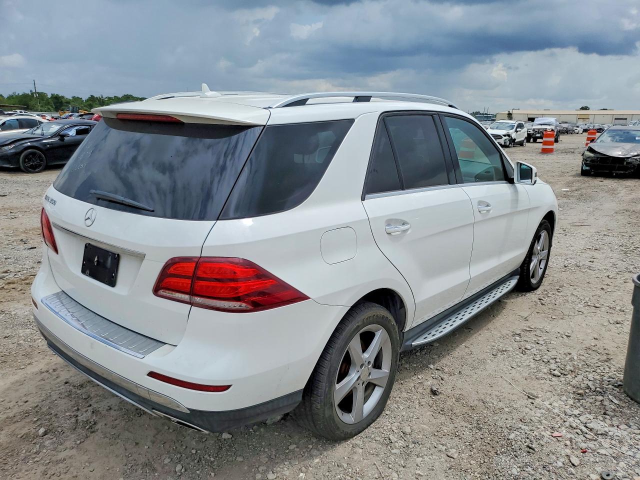 2016 MERCEDES-BENZ GLE-CLASS