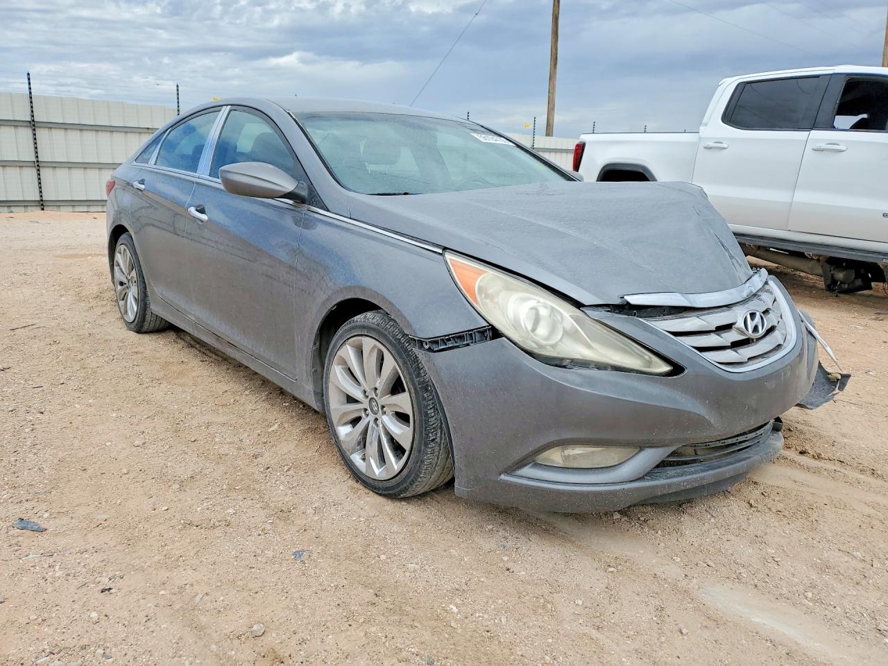 2011 HYUNDAI SONATA