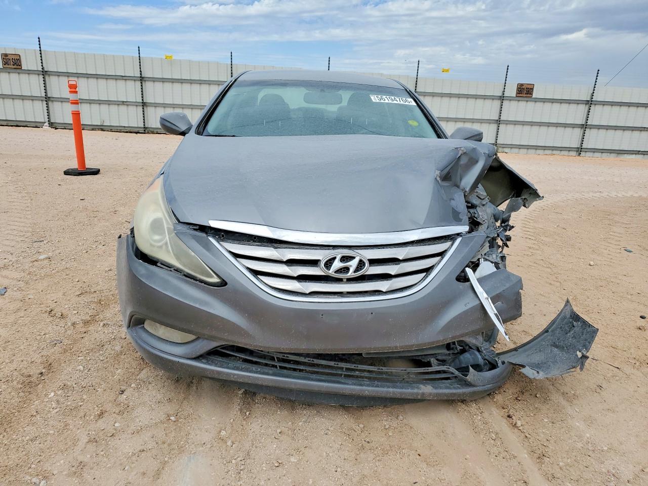 2011 HYUNDAI SONATA