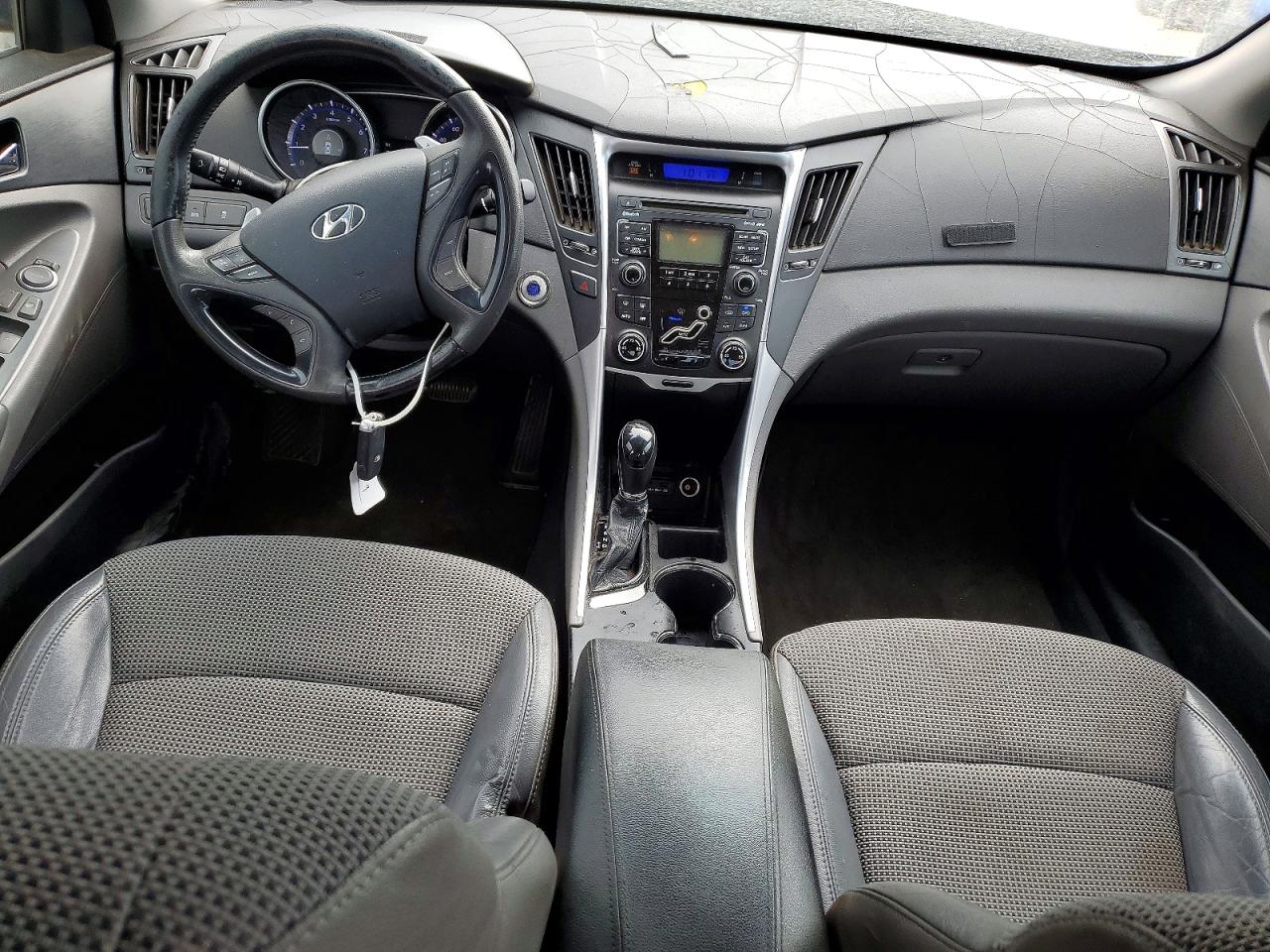 2011 HYUNDAI SONATA