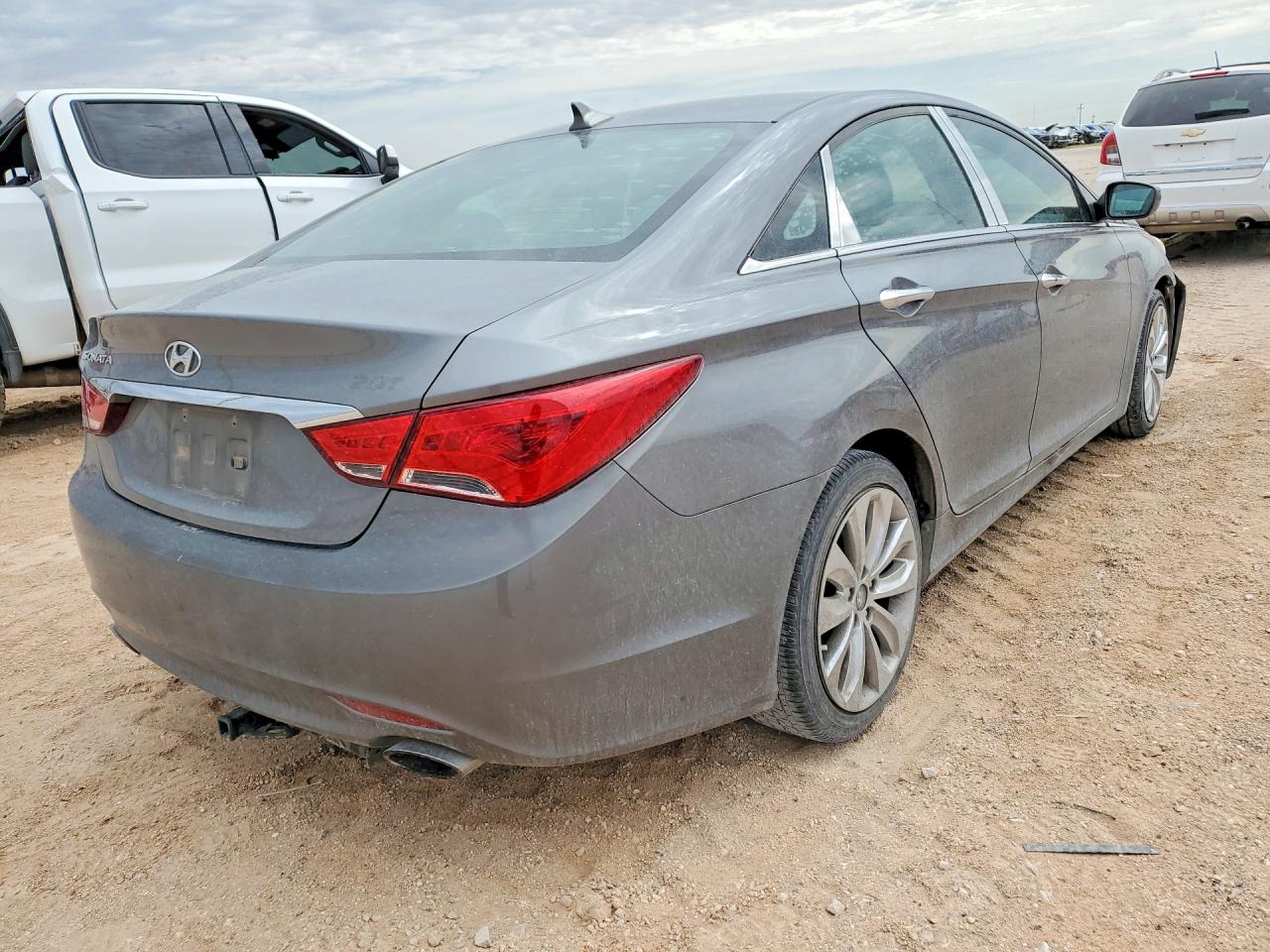 2011 HYUNDAI SONATA