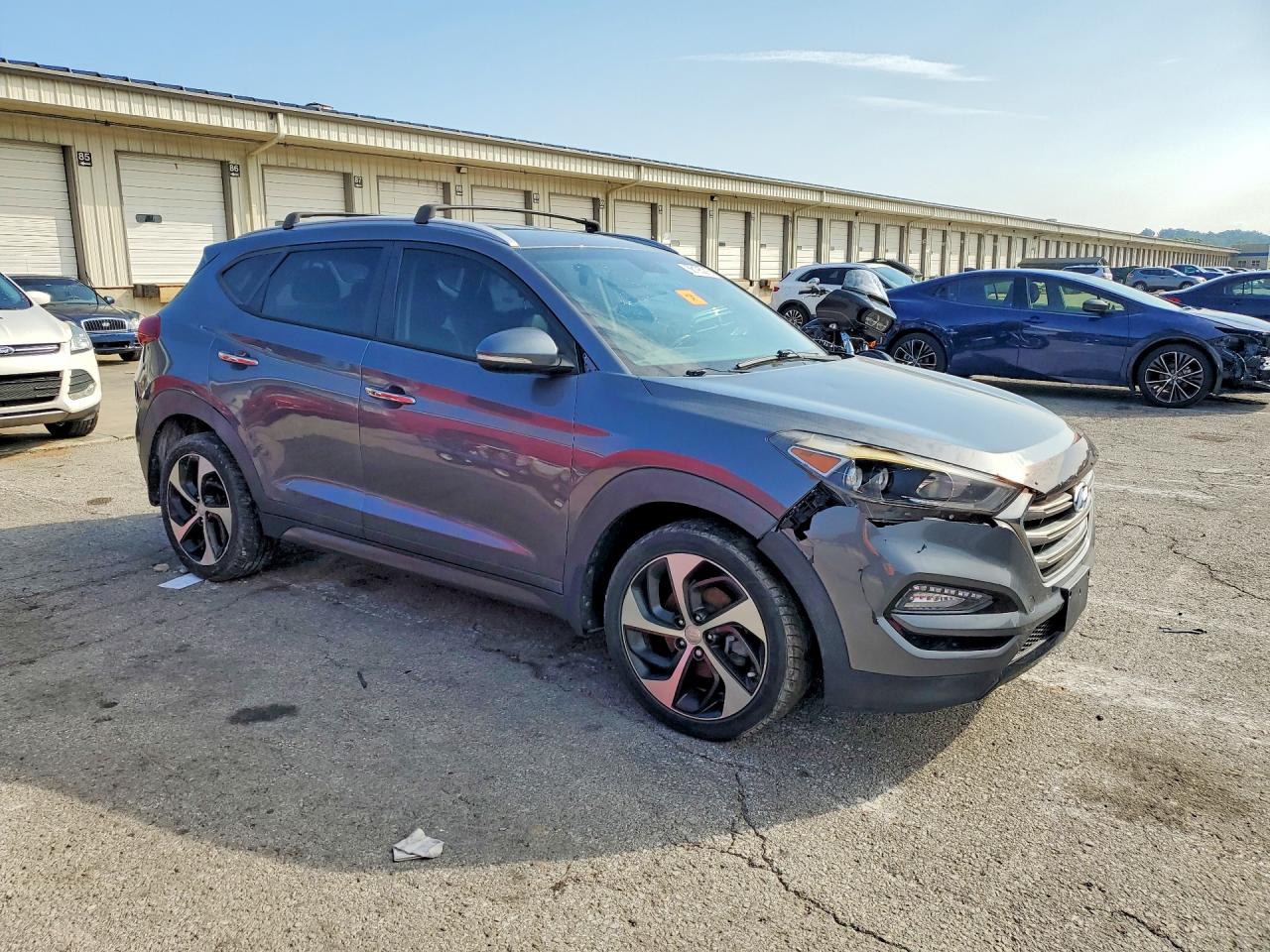 2016 HYUNDAI TUCSON