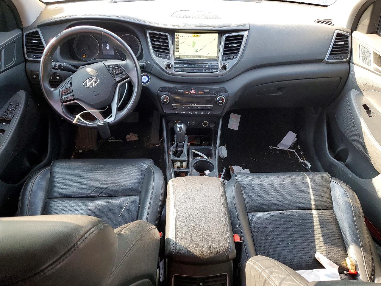 2016 HYUNDAI TUCSON