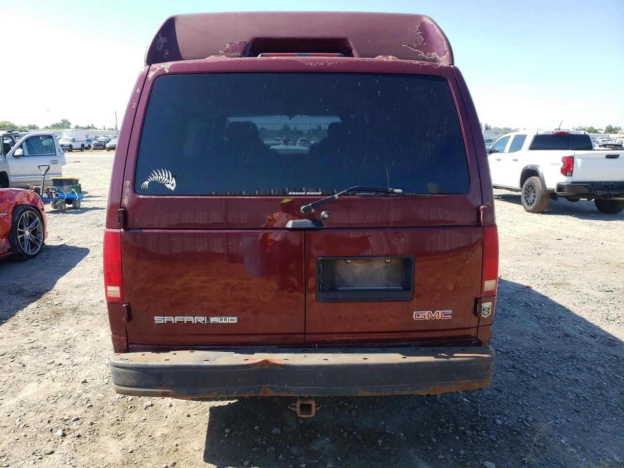 2005 GMC SAFARI XT