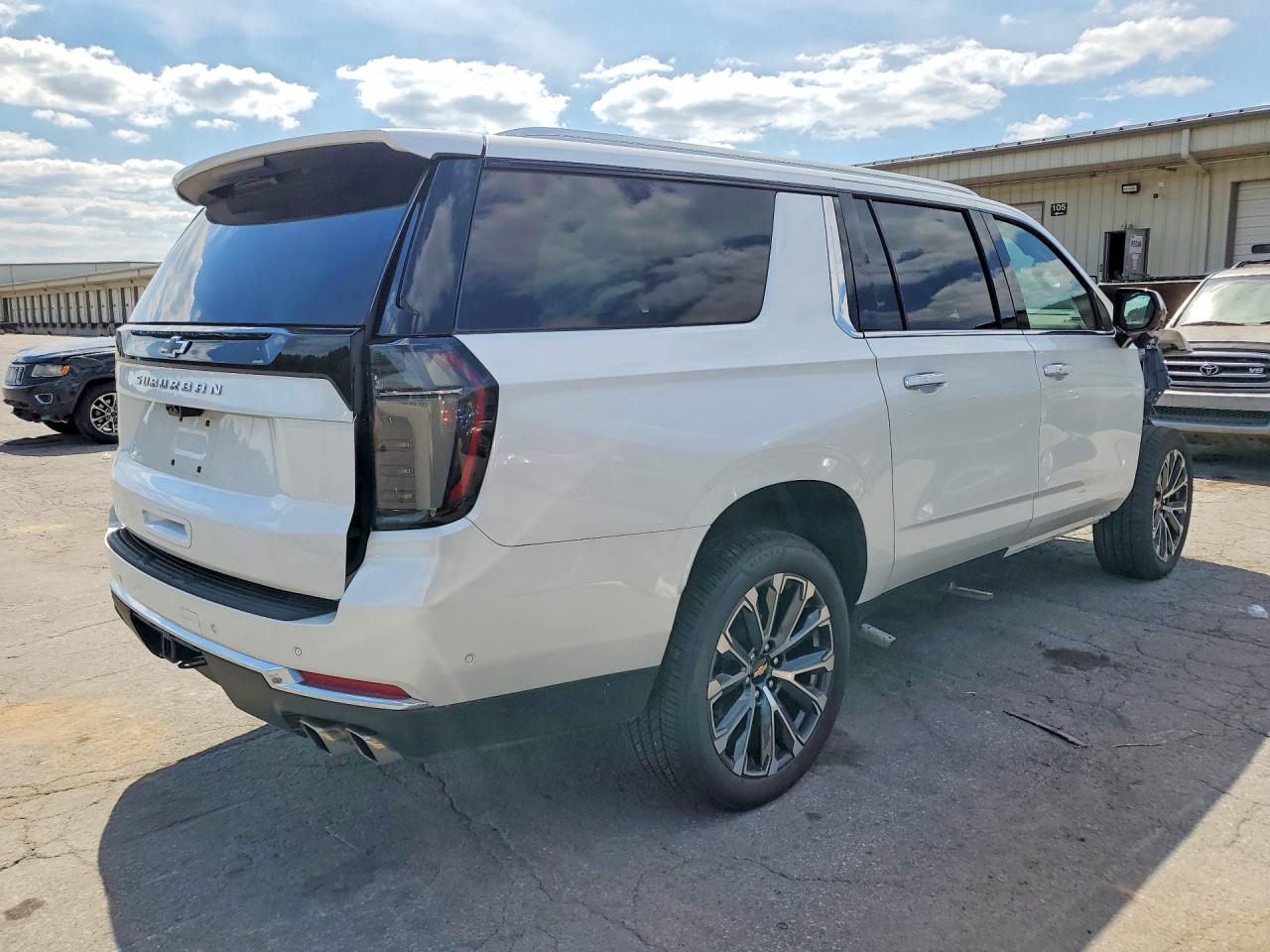 2025 CHEVROLET SUBURBAN