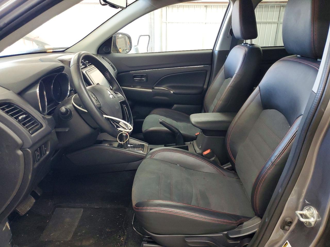 2024 MITSUBISHI OUTLANDER