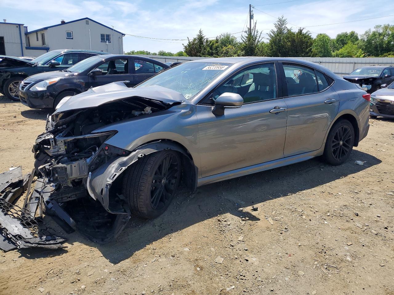 2025 TOYOTA CAMRY