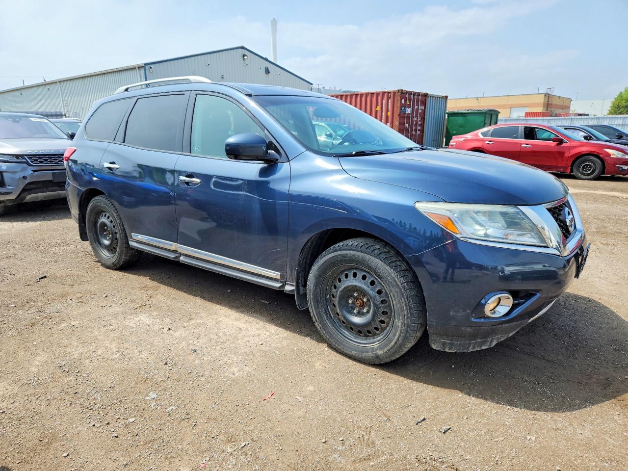 2013 NISSAN PATHFINDER
