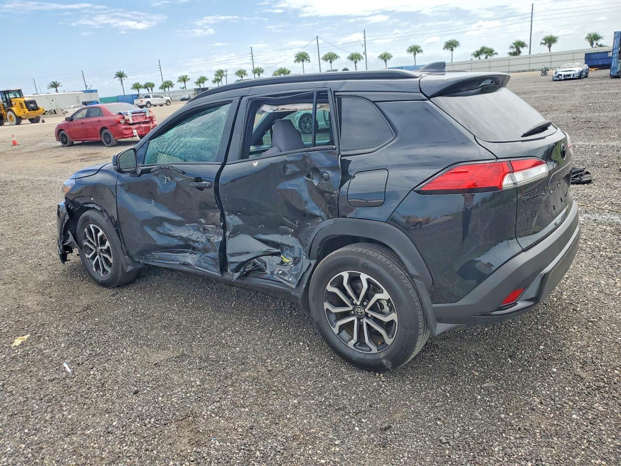 2025 TOYOTA COROLLA