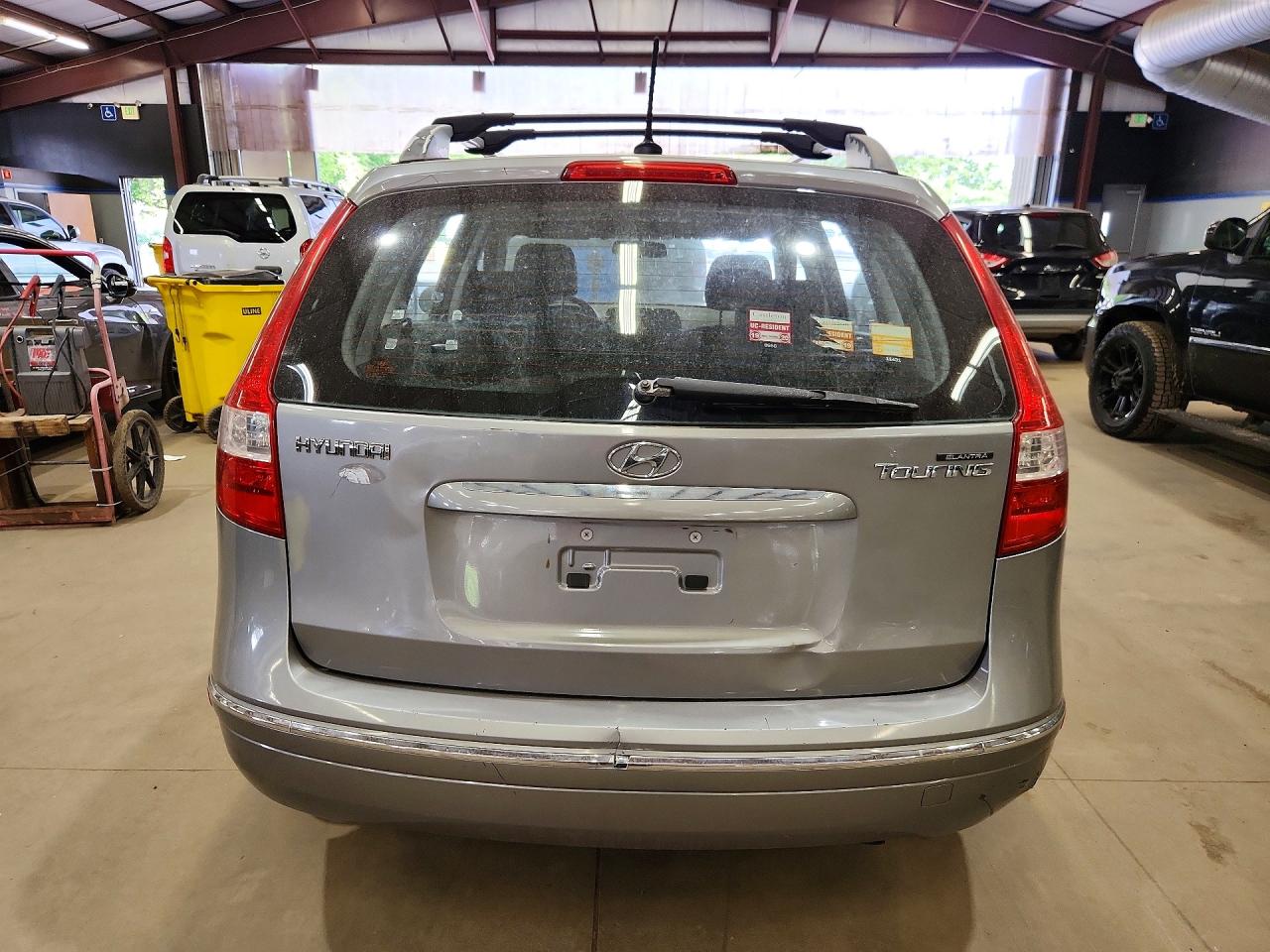 2012 HYUNDAI ELANTRA