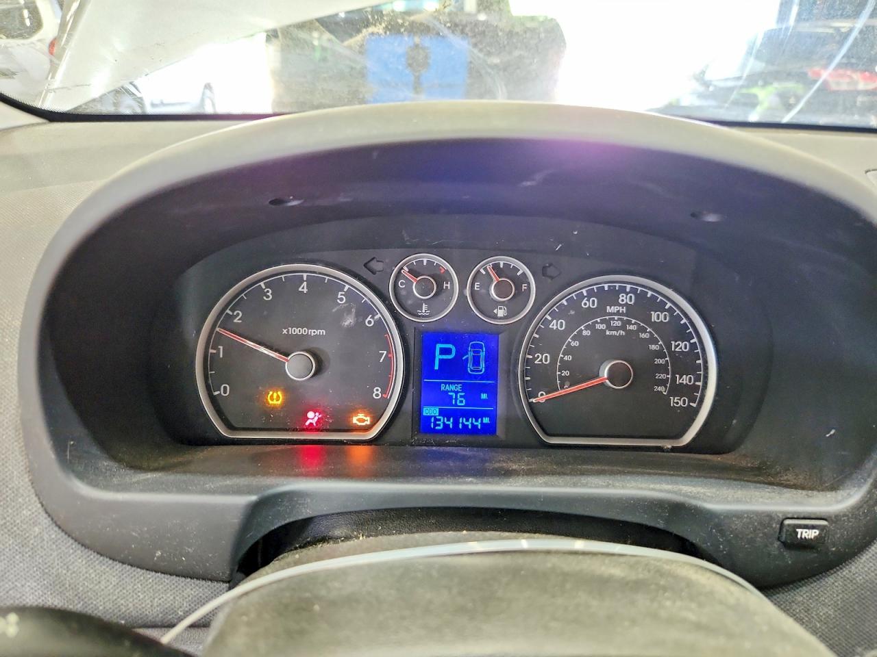 2012 HYUNDAI ELANTRA