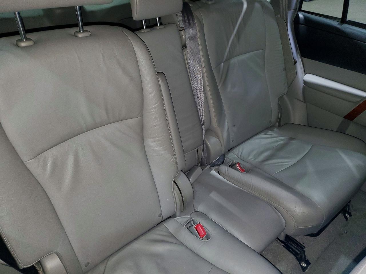 2009 TOYOTA HIGHLANDER