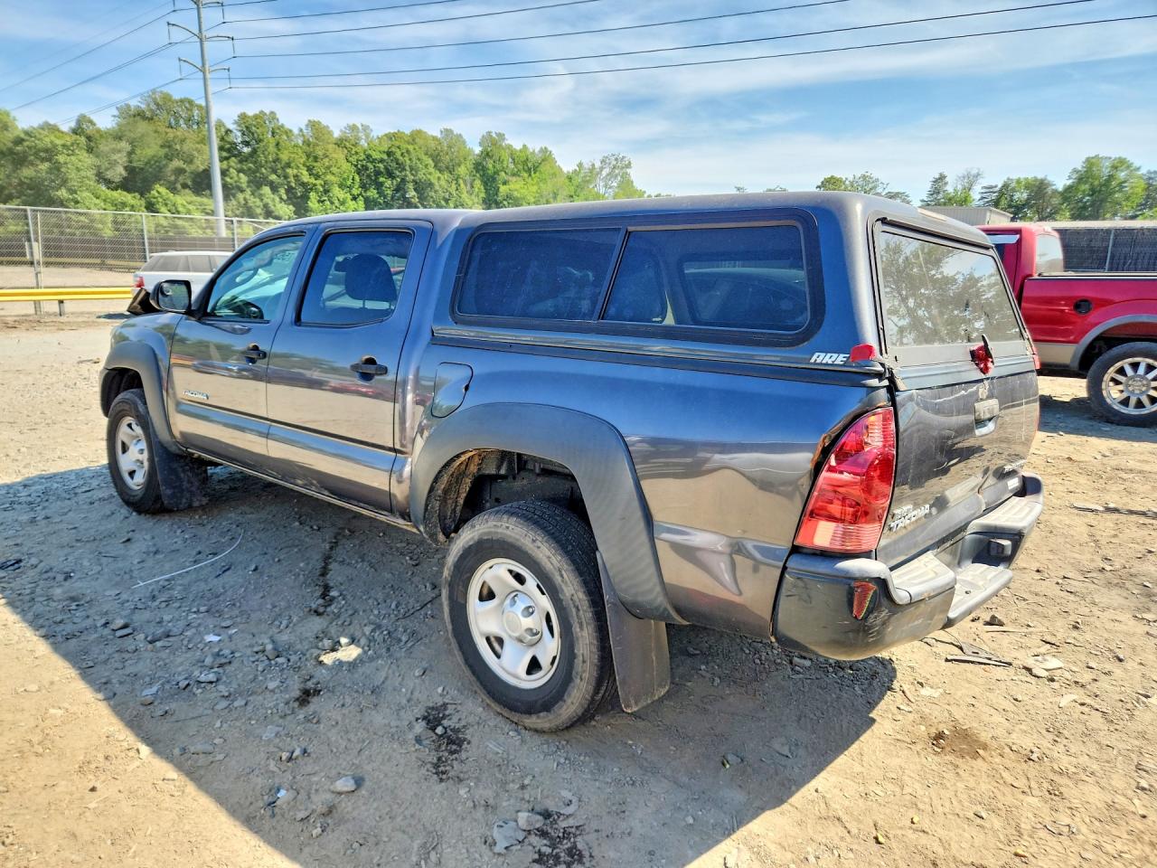 2015 TOYOTA TACOMA