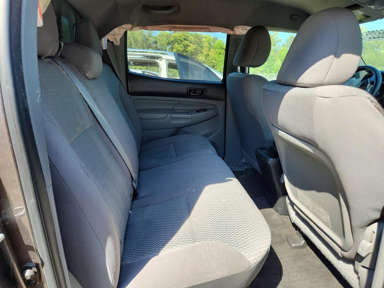 2015 TOYOTA TACOMA