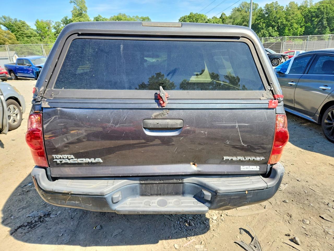 2015 TOYOTA TACOMA