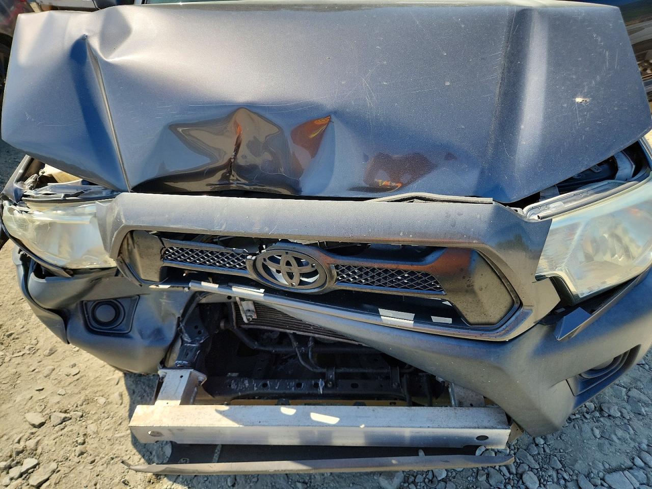 2015 TOYOTA TACOMA