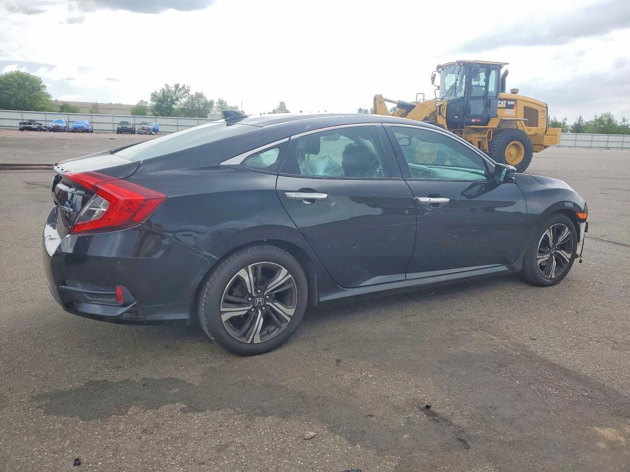 2016 HONDA CIVIC