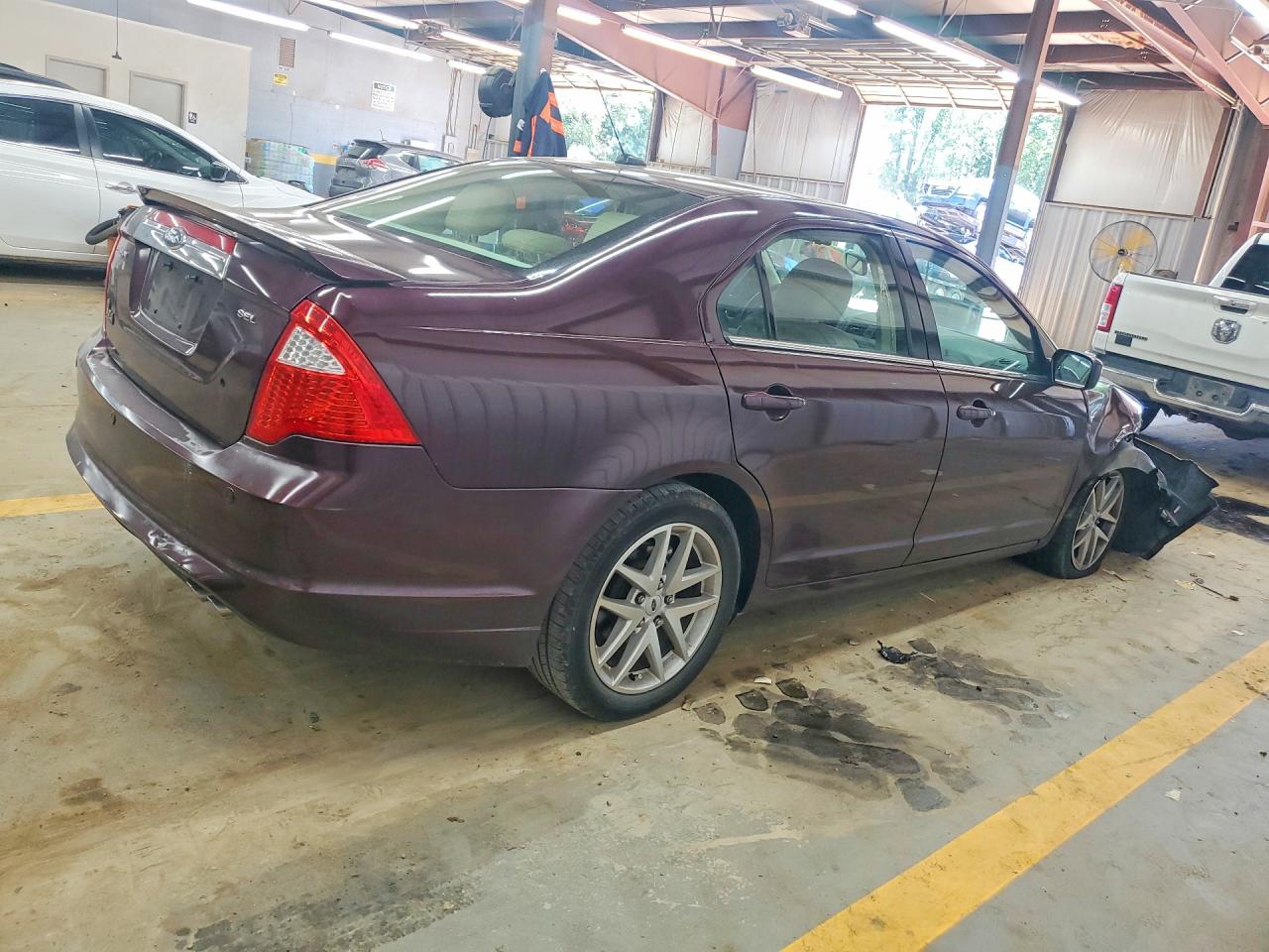 2011 FORD FUSION