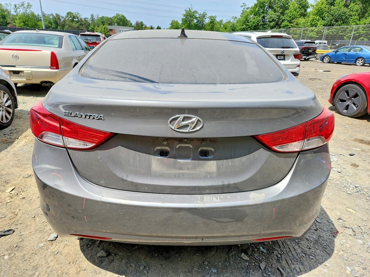 2013 HYUNDAI ELANTRA