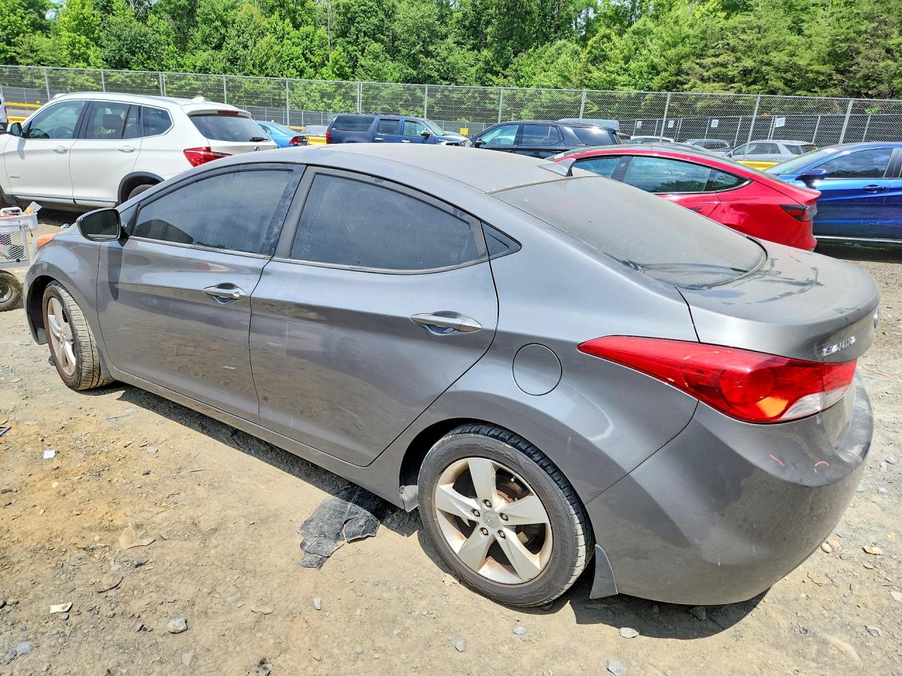 2013 HYUNDAI ELANTRA