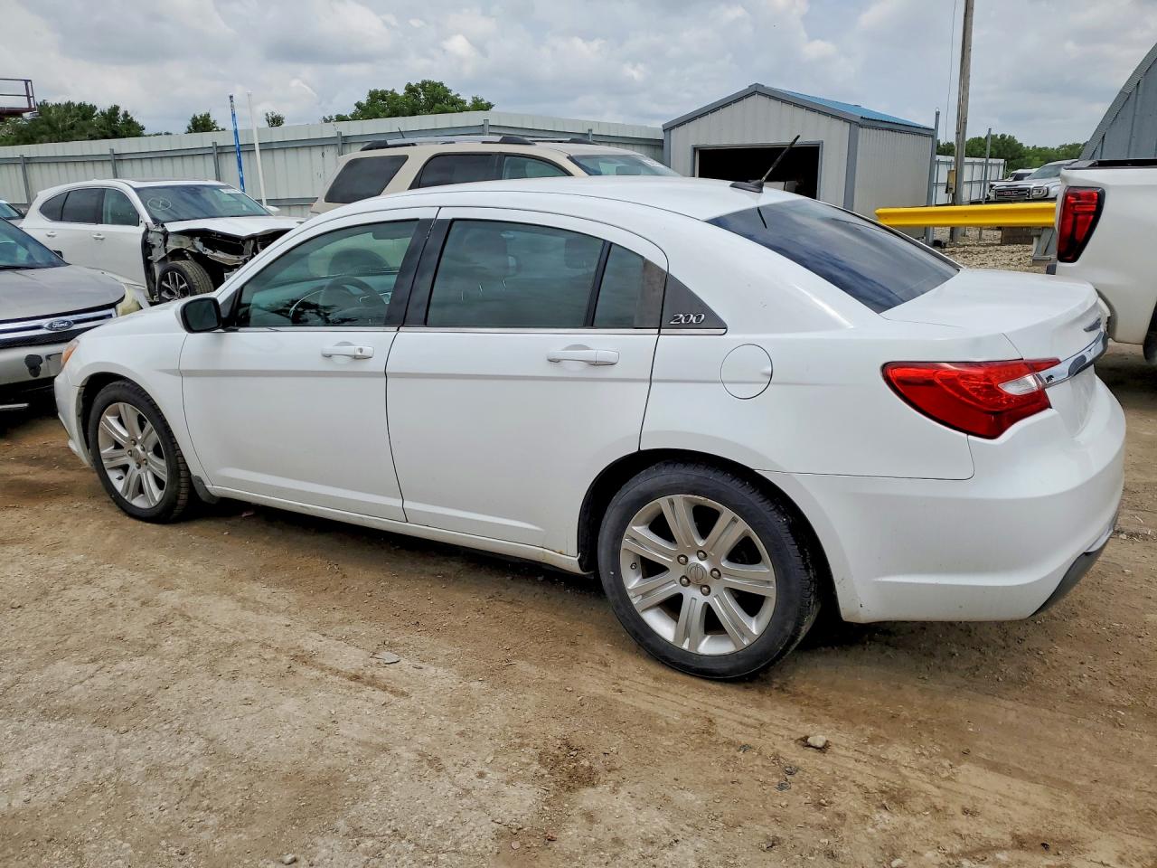 2014 CHRYSLER 200