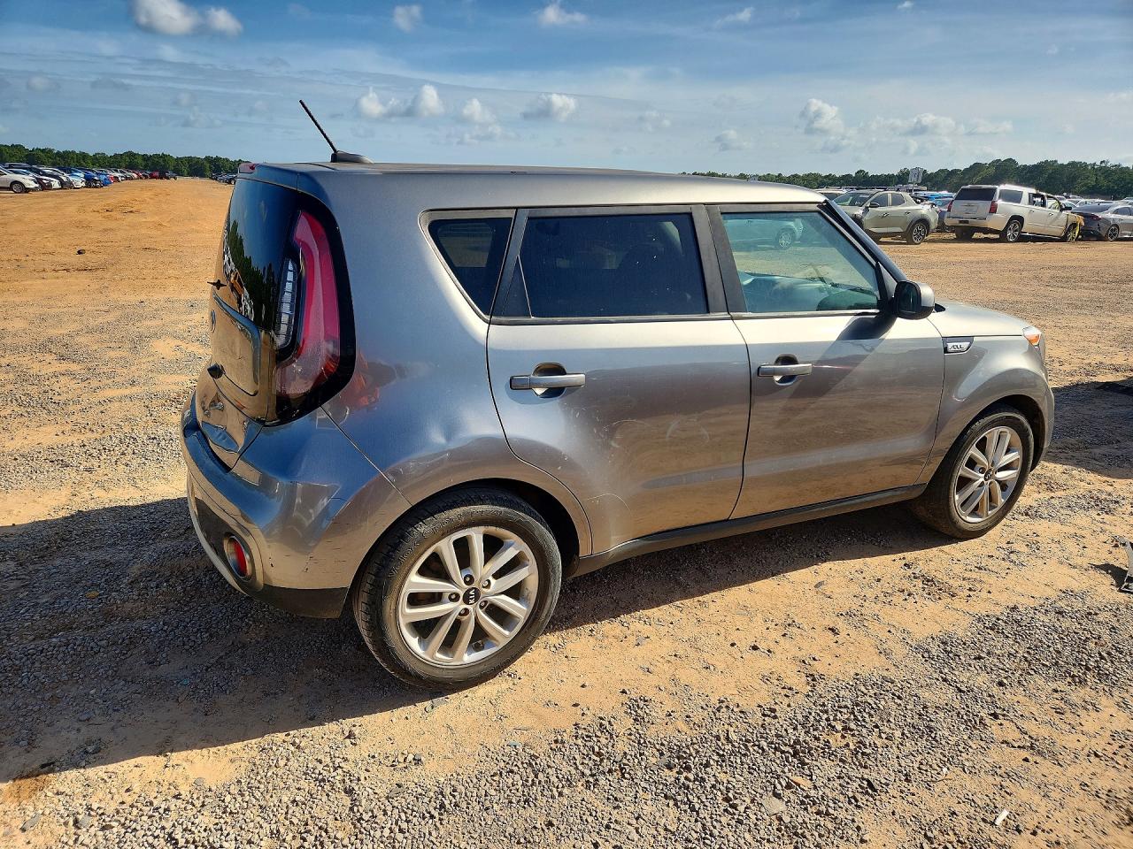 2019 KIA SOUL