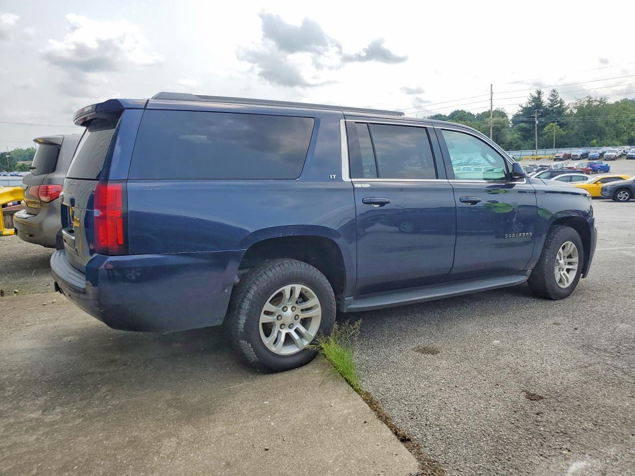 2019 CHEVROLET SUBURBAN