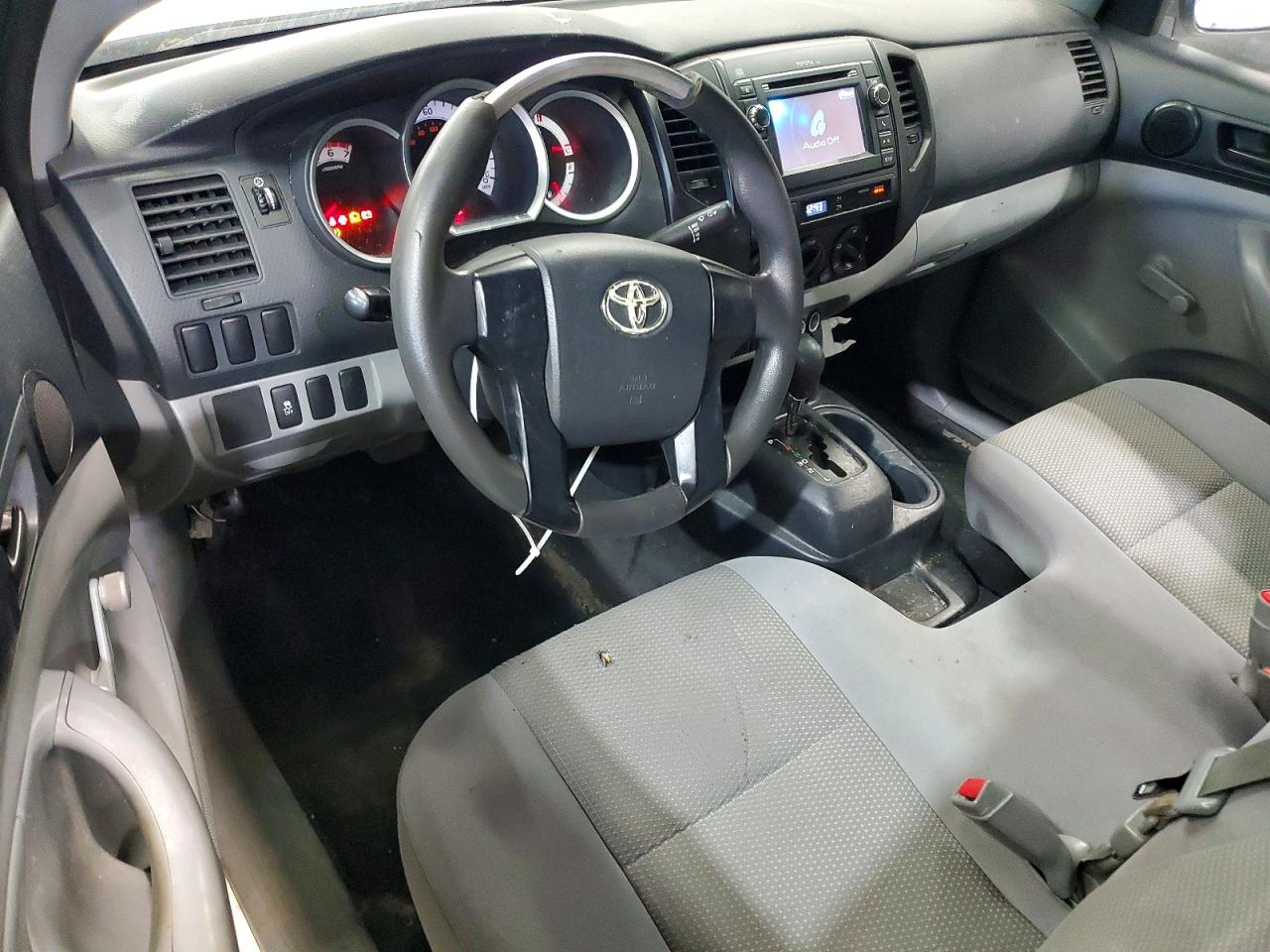 2013 TOYOTA TACOMA