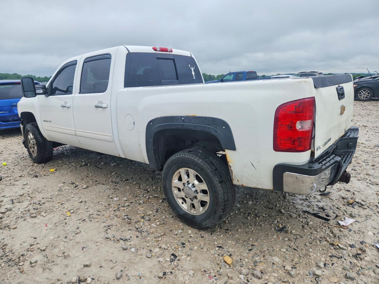 2011 CHEVROLET SILVERADO