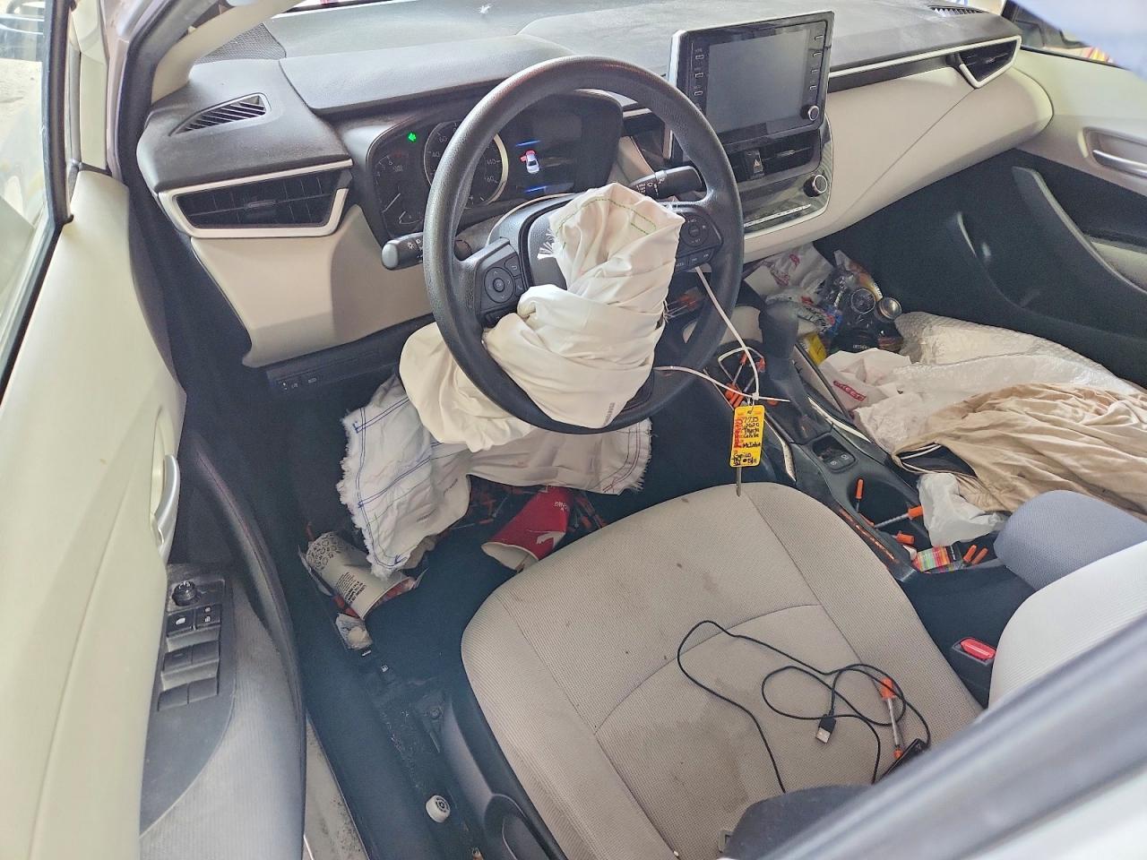 2020 TOYOTA COROLLA