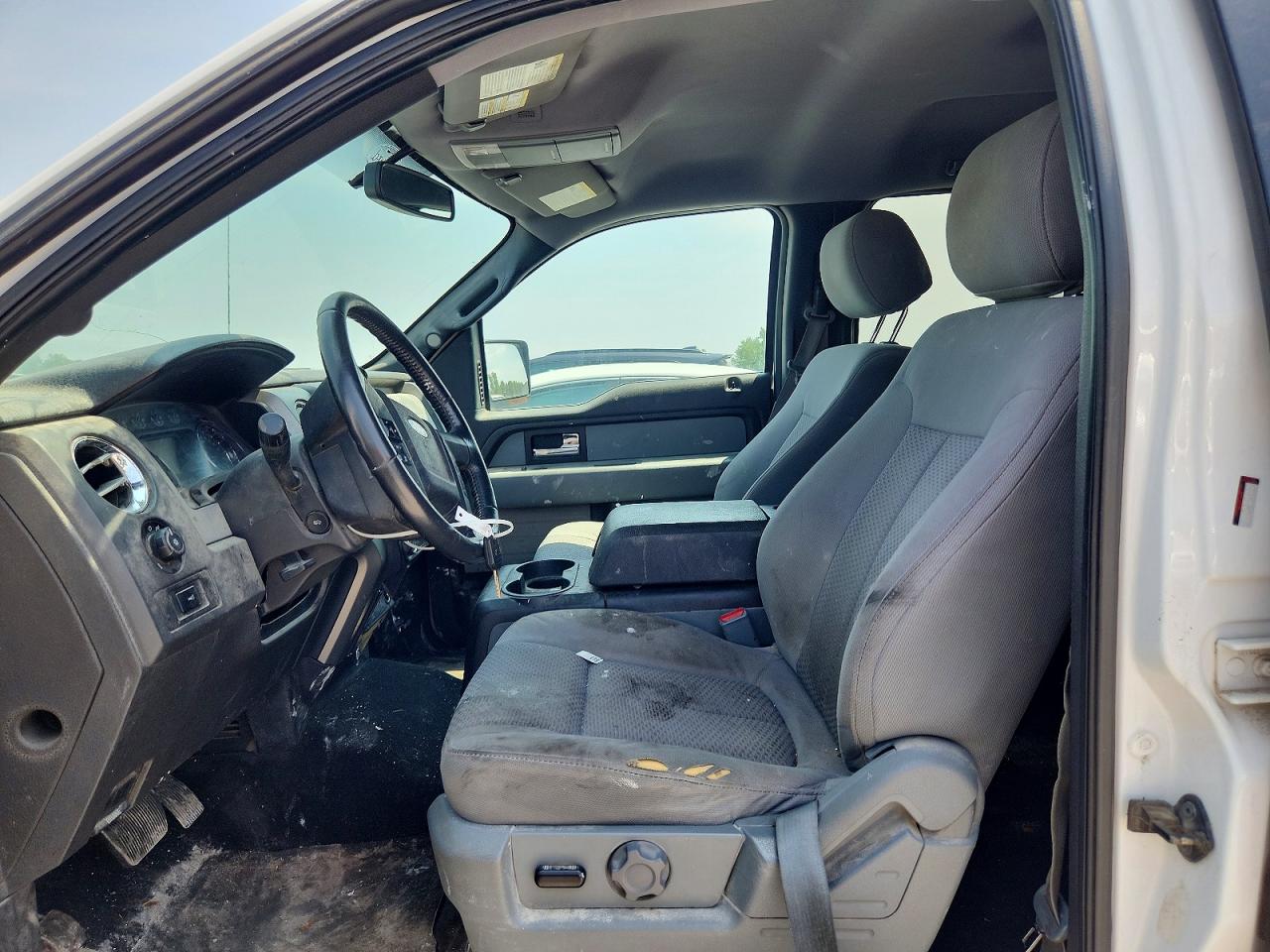 2013 FORD F150