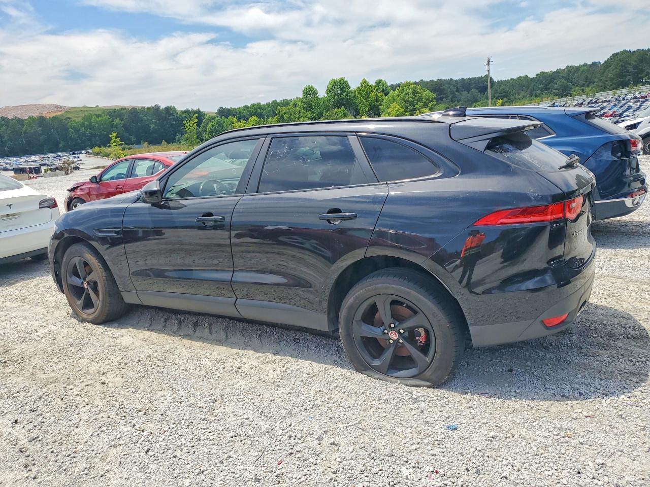 2017 JAGUAR F-PACE
