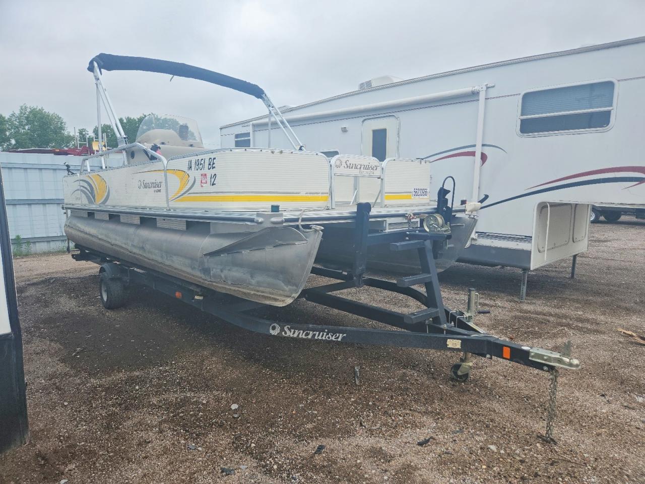 2007 LOWE bn214