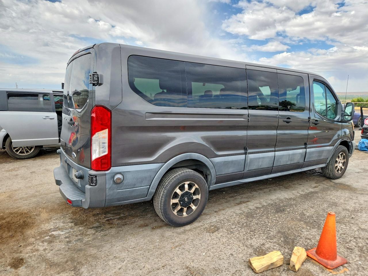 2017 FORD TRANSIT