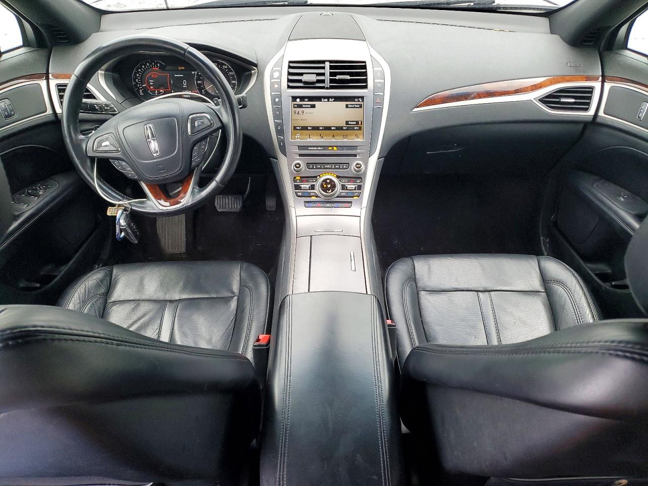 2017 LINCOLN MKZ