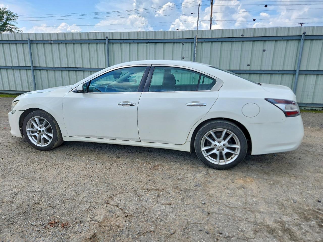 2013 NISSAN MAXIMA