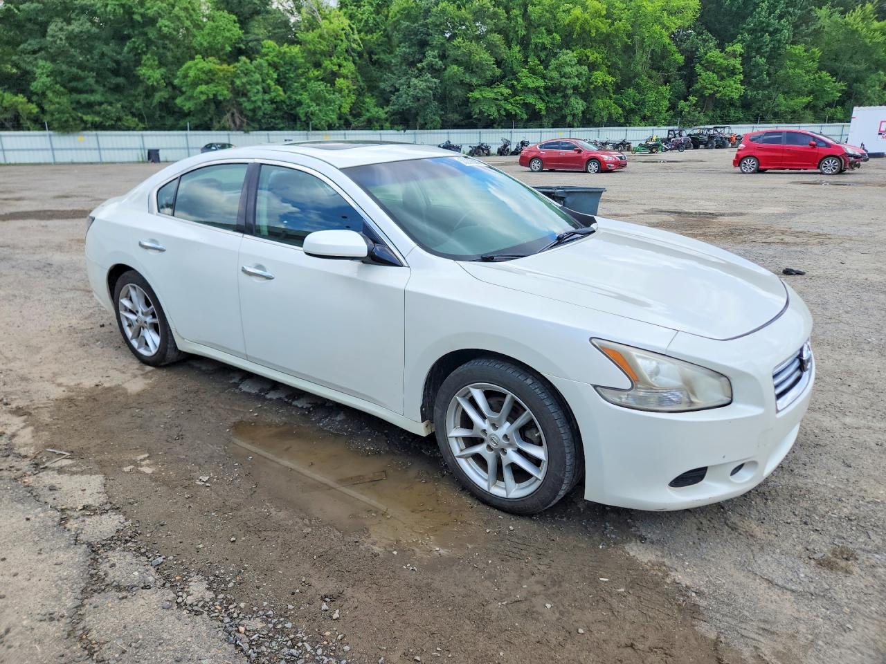 2013 NISSAN MAXIMA