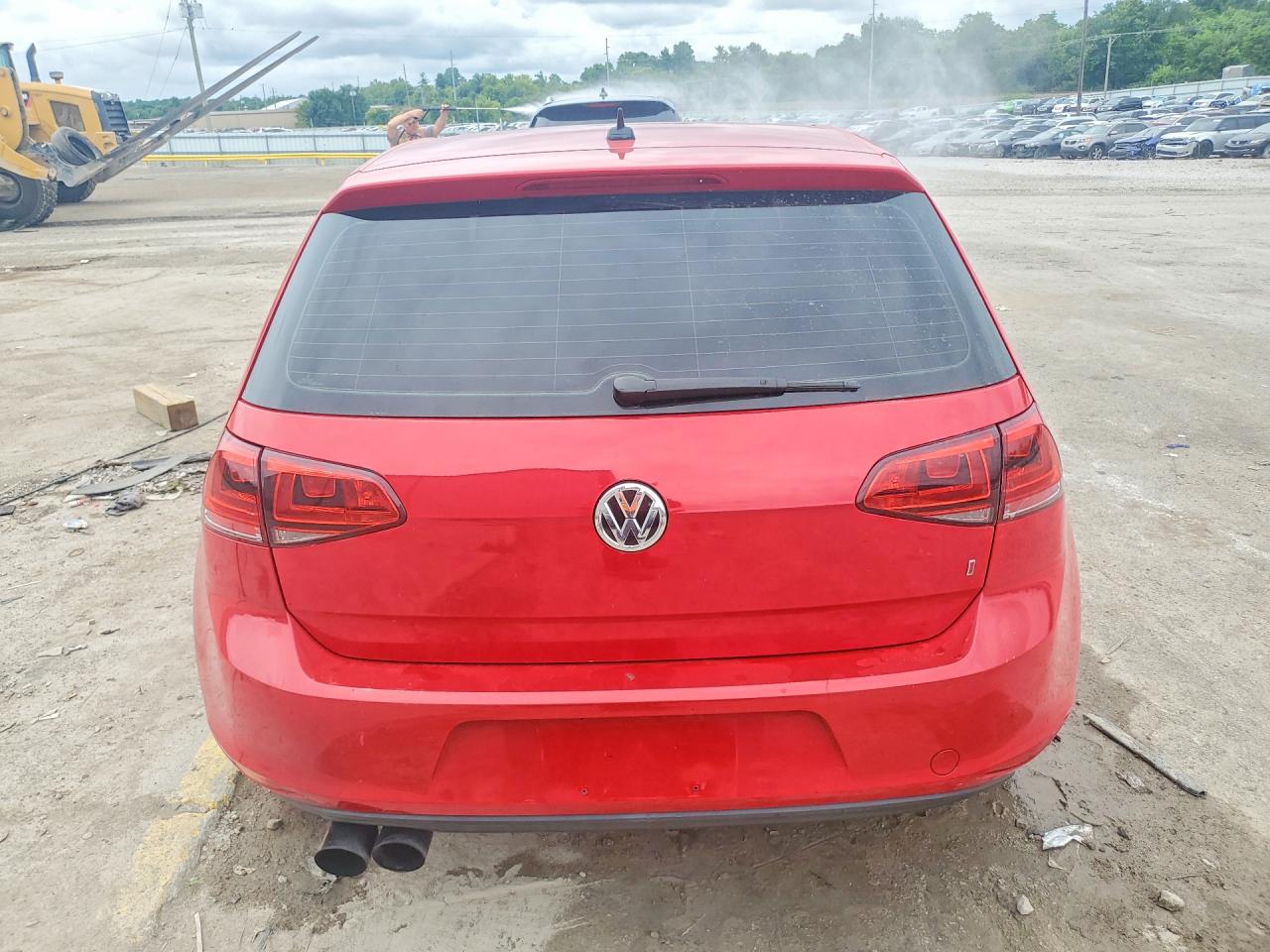 2017 VOLKSWAGEN GOLF