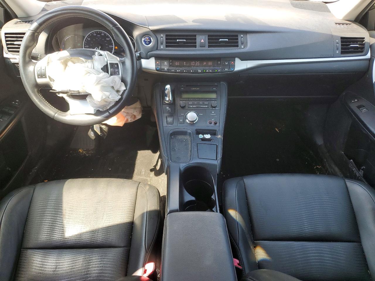 2011 LEXUS CT 200