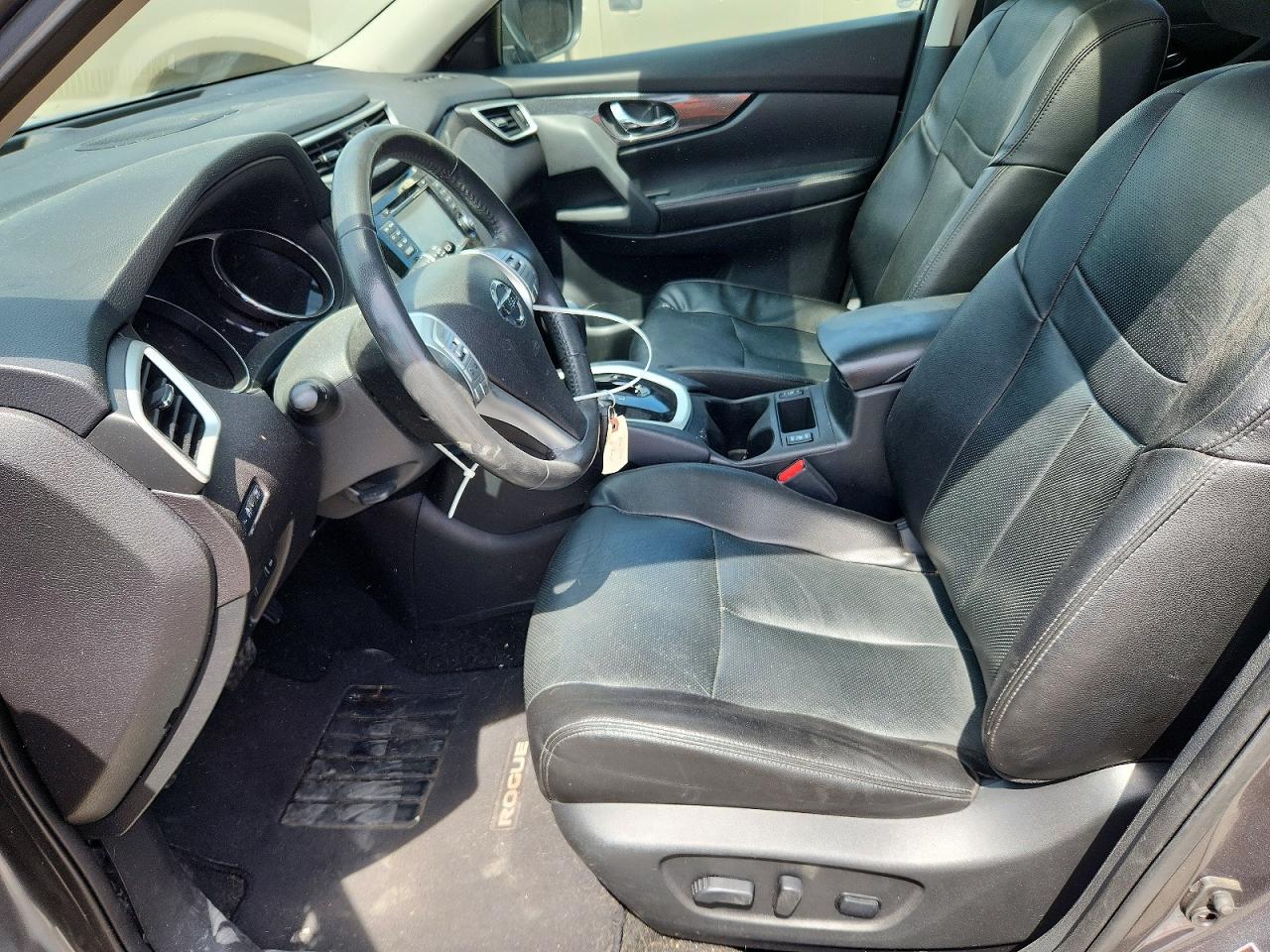 2016 NISSAN ROGUE