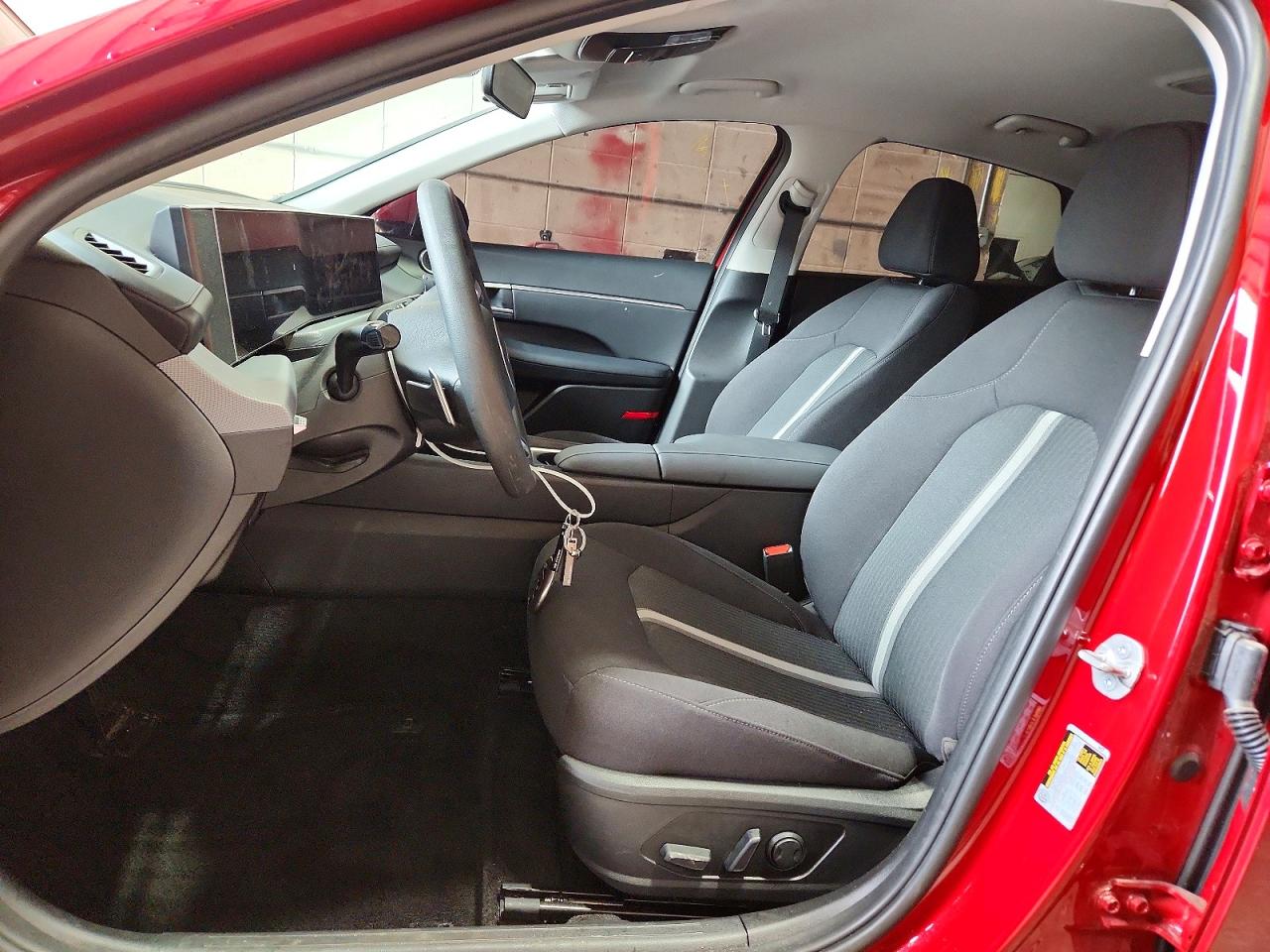 2025 HYUNDAI SONATA