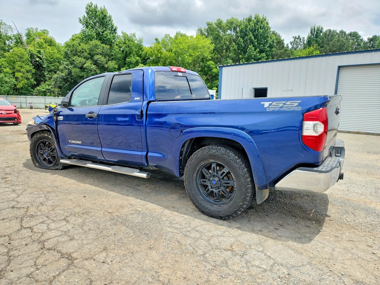2014 TOYOTA TUNDRA