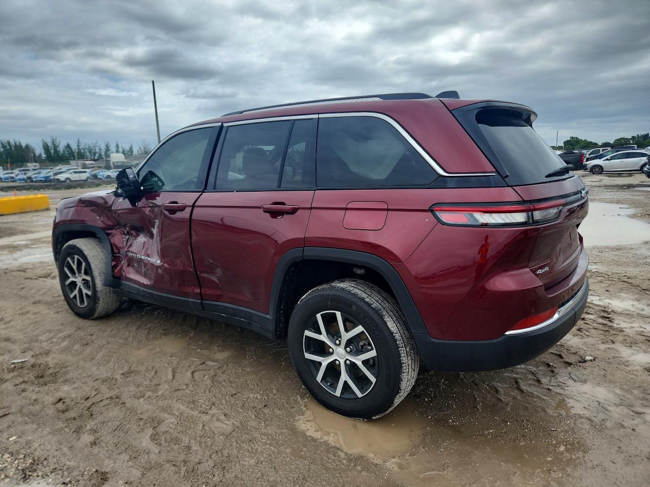 2024 JEEP CHEROKEE